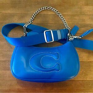 NWT Coach Teri Shoulder Bag Purse With Signature Quilting in Bright Blue